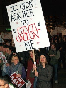 Gay marriage supporters [Foto: David Shankbone via Wikimedia]