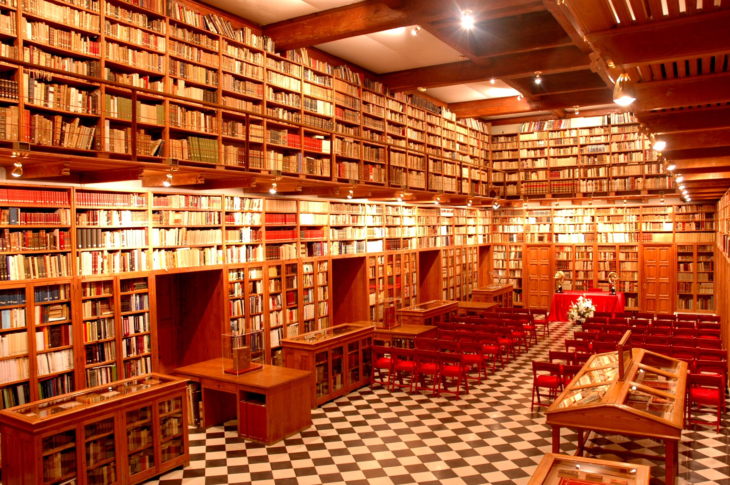 Biblioteca Convent del Castel de Peralada