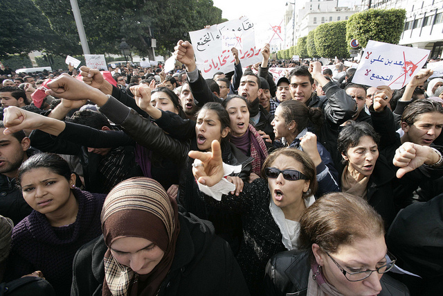 Tunisians take part in a protest (Photo: Nasser Nouri Flickr account)