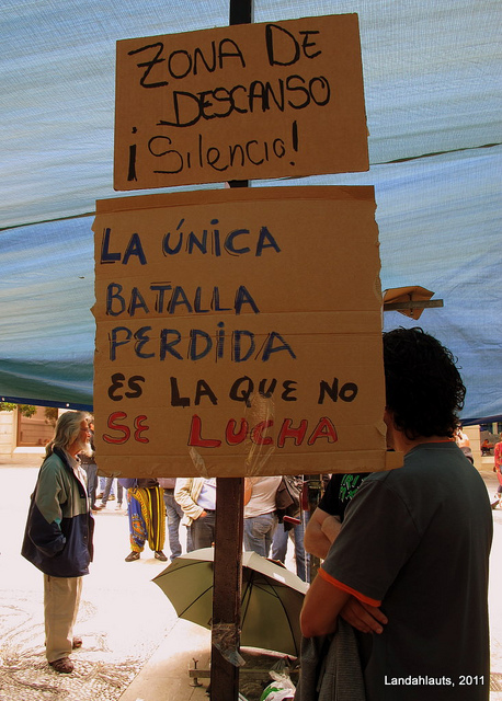 “[Photo:#acampadagranada Flickr account Landahlauts ] 