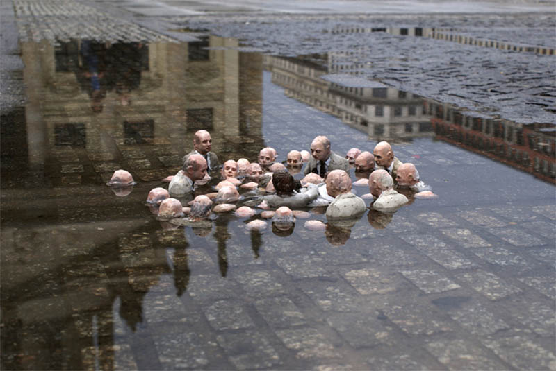 "Politicians discussing Global Warming", by Isaac Cordal