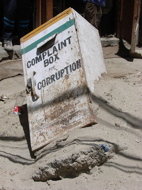 Caja para depositar las denuncias de corrpupción, en Leh (Ladakh), India. Flickr / watchsmart