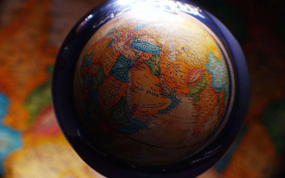 El mundo en una burbuja [Ray Hines Flickr]