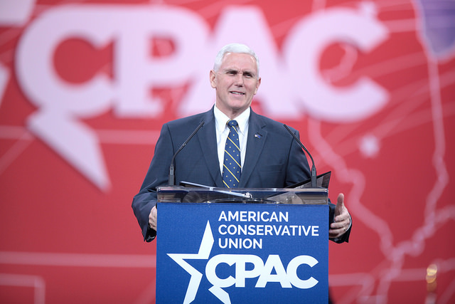 El gobernador de Indiana,  el republicano Mike Pence [Foto: Gage Skidmore via Flickr]
