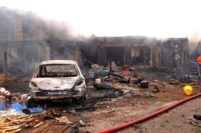 Destrucción causada por el terrorismo yihadista de Boko Haram en Nigeria [Foto: DiarioCrítico de Venezuela vía Flickr].