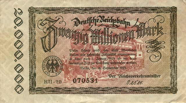 Papiermark (marco de papel), billete de curso legal en Alemania a partir del año 1914. Vía Wikipedia.