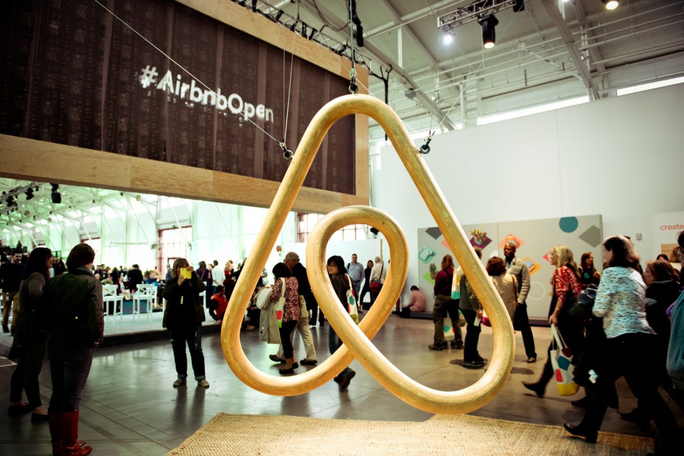 Airbnb vale más de 24.000 millones de dólares, más que el gigante hotelero Marriot. Imagen: Airbnb.