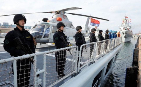 Demostración militar en el mar de China [Foto: Times Asi vía Flickr]