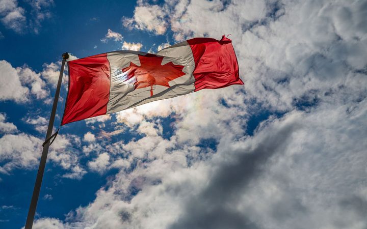 Bandera de Canadá [Foto: Tony Webster vía WikimediaCommons]