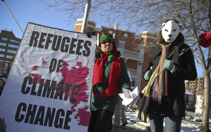 Refugiados del cambio climático (Alberta, Canadá) [Foto: ItzaFineDay vía Flickr]
