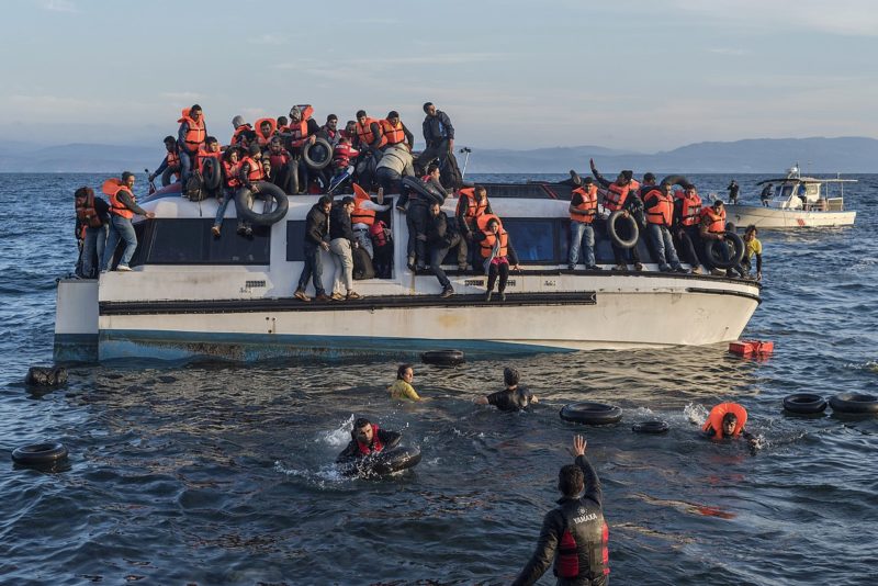 1280px-20151030_Syrians_and_Iraq_refugees_arrive_at_Skala_Sykamias_Lesvos_Greece_2.jpg