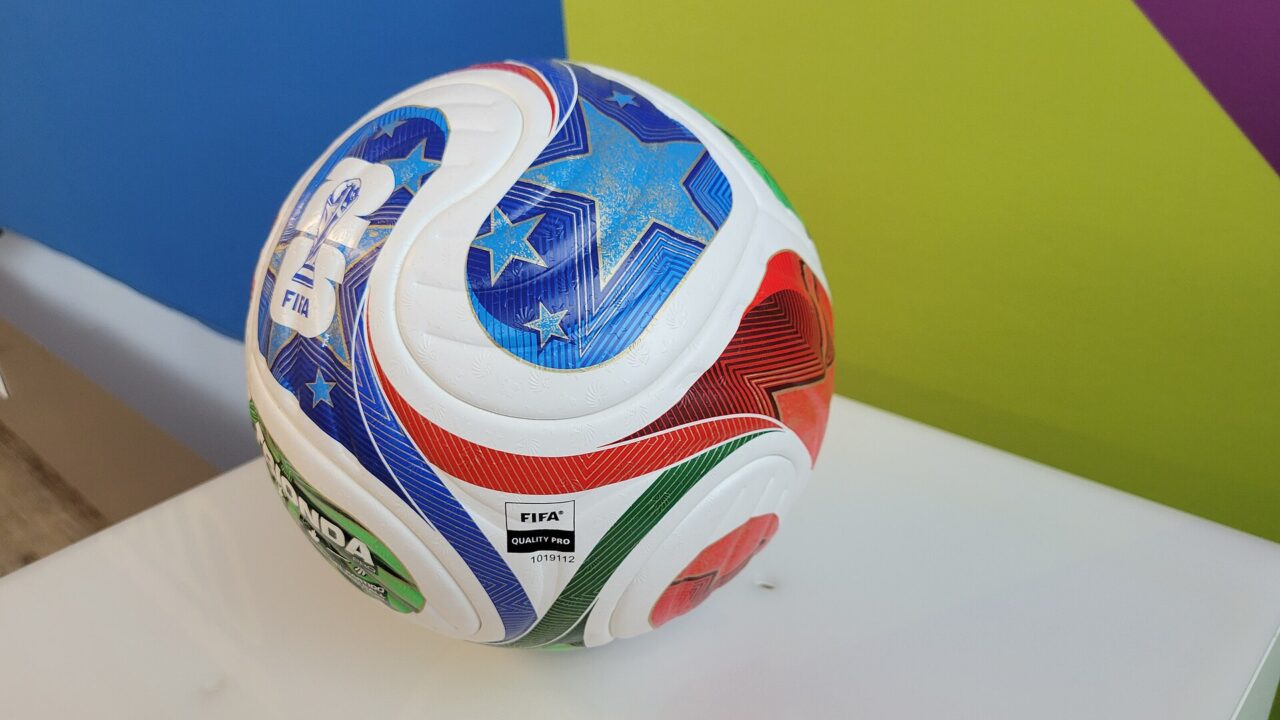 Adidas_Trionda_ball-1280x720.jpg